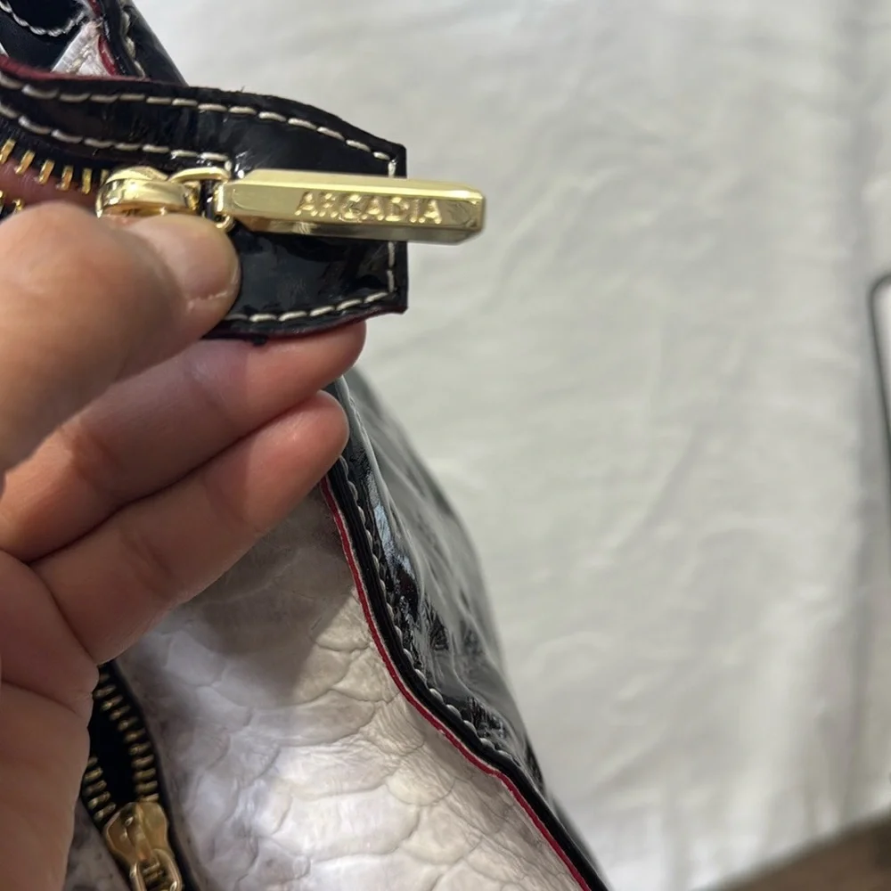 Arcadia Black Patent Leather Tote with Elegant Structure